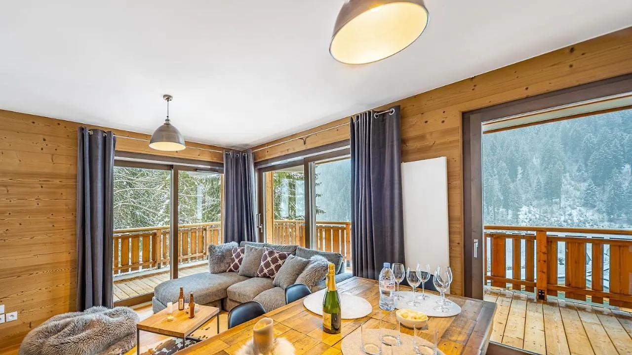 Les Freinets: Mountain Retreat with Optional Multipass Apartment Chatel France